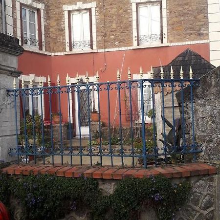 La Villa D Iska Souge-le-Ganelon Exterior photo